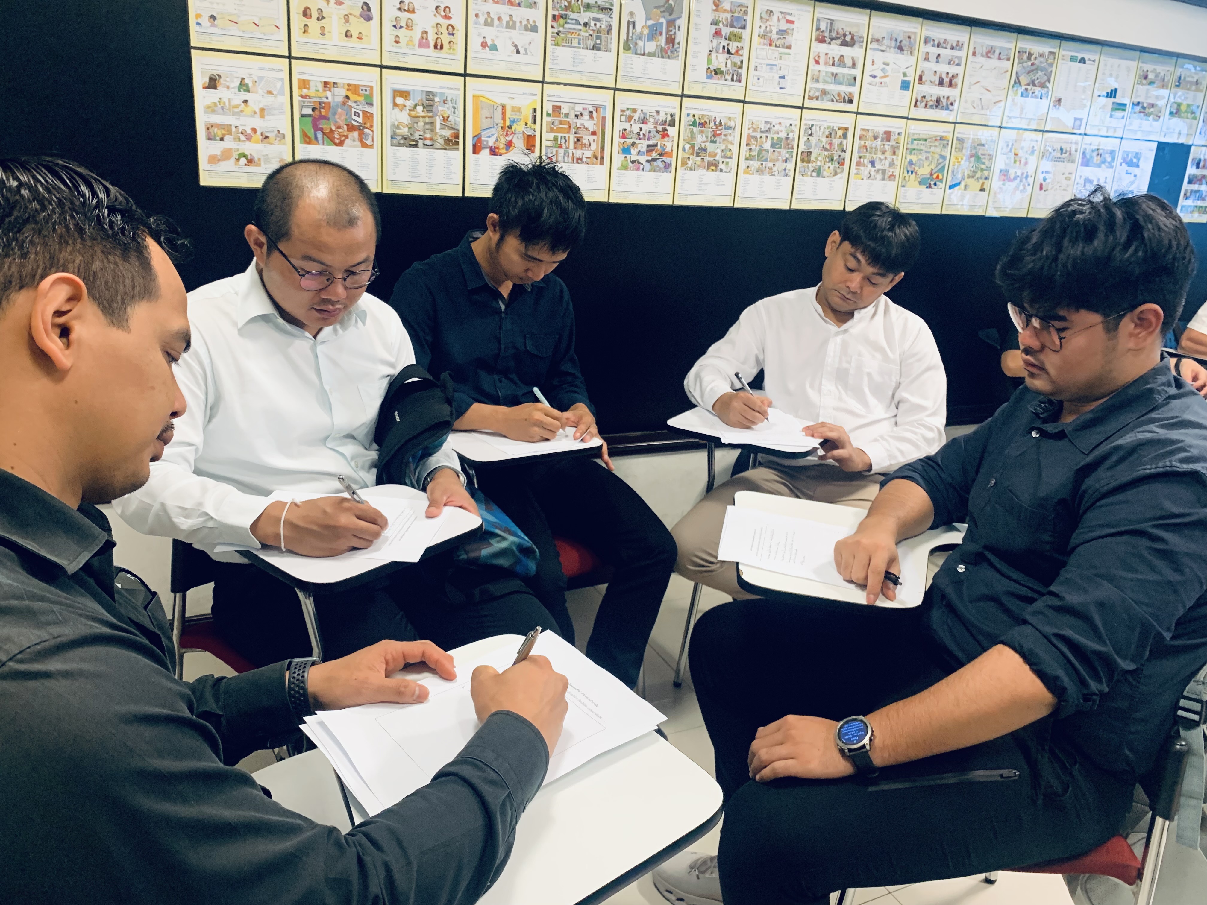 คณะจิตวิทยา จัดอบรม Stress, Depression and Burn out Prevention Training Program ให้กับลูกเรือบริษัทพรีเชียส ชิพปิ้ง (รุ่นที่13)